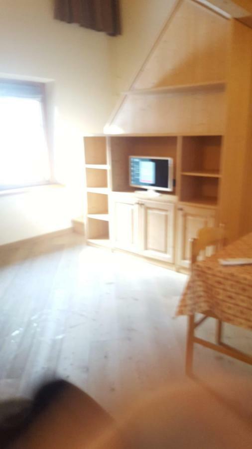 Capole -Ghiri Apartamento Isolaccia Exterior foto